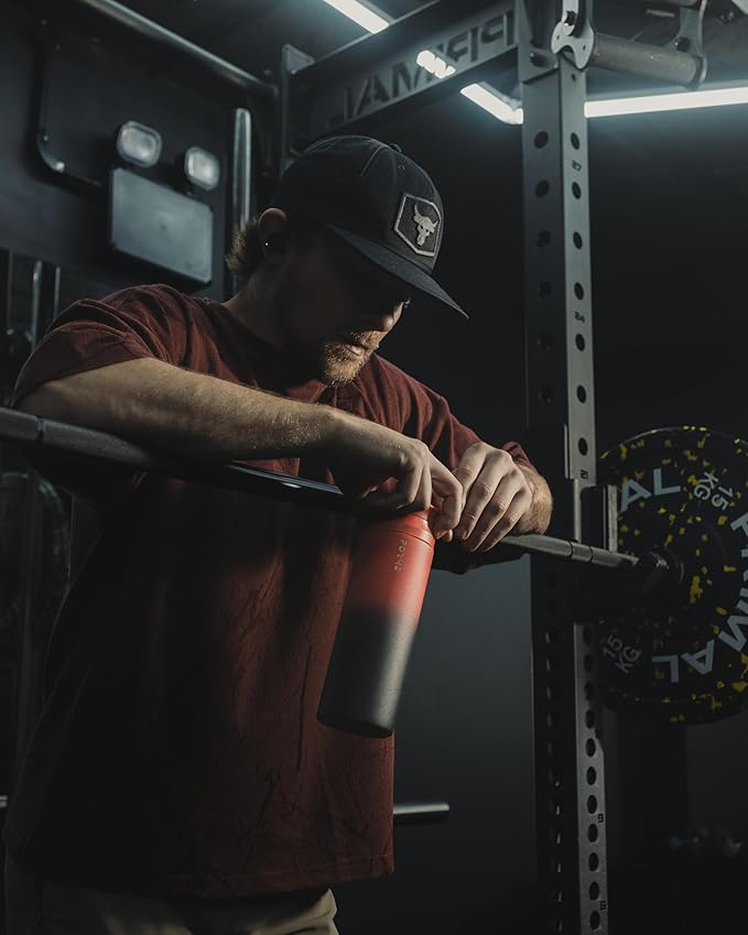 FORME - Shaker, 700ml Stainless Steel Protein Shaker, Double Walled Vacuum Insulated, Cold and Hot Drinks, Silent & Leak Proof, Fits Most Cup Holders (Gradient Blue/Orange/Red)