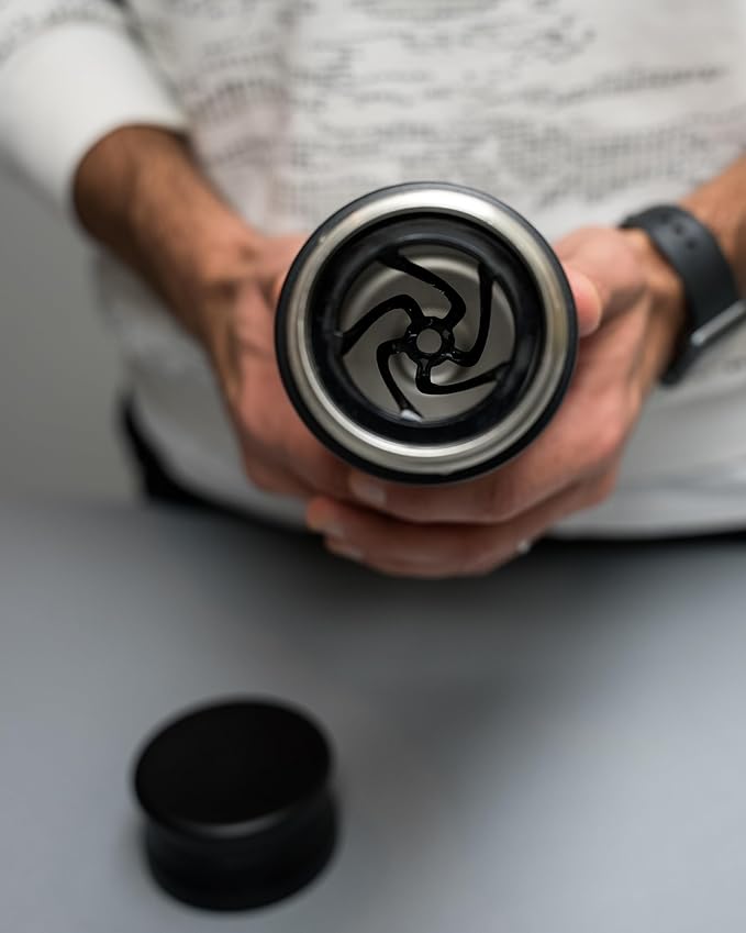 FORME - Shaker, 700ml Stainless Steel Protein Shaker, Double Walled Vacuum Insulated, Cold and Hot Drinks, Silent & Leak Proof, Fits Most Cup Holders (Charcoal)