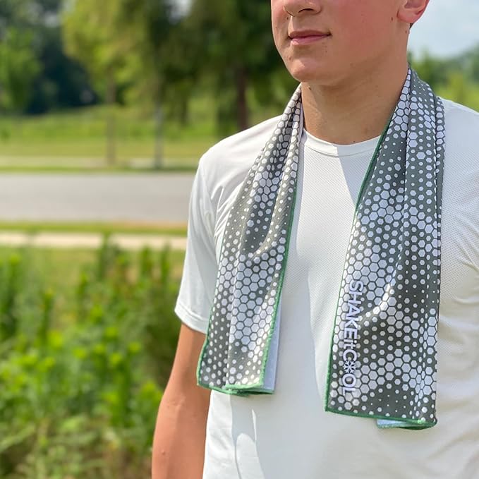 SHAKEitCOOL Extended Size Cooling Towel โ Be Cool in Style - Heat Relief, Soft, Lightweight, Sun Protection, Easy Clean - Perfect for Biking, Hiking, Running, Yoga, Golf, Gardening - Green Camo M