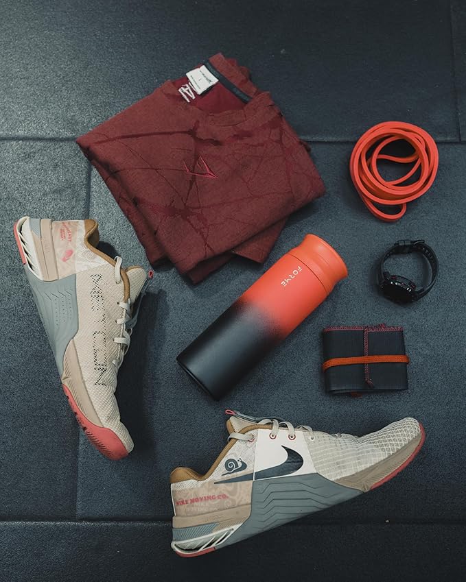 FORME - Shaker, 700ml Stainless Steel Protein Shaker, Double Walled Vacuum Insulated, Cold and Hot Drinks, Silent & Leak Proof, Fits Most Cup Holders (Gradient Blue/Orange/Red)