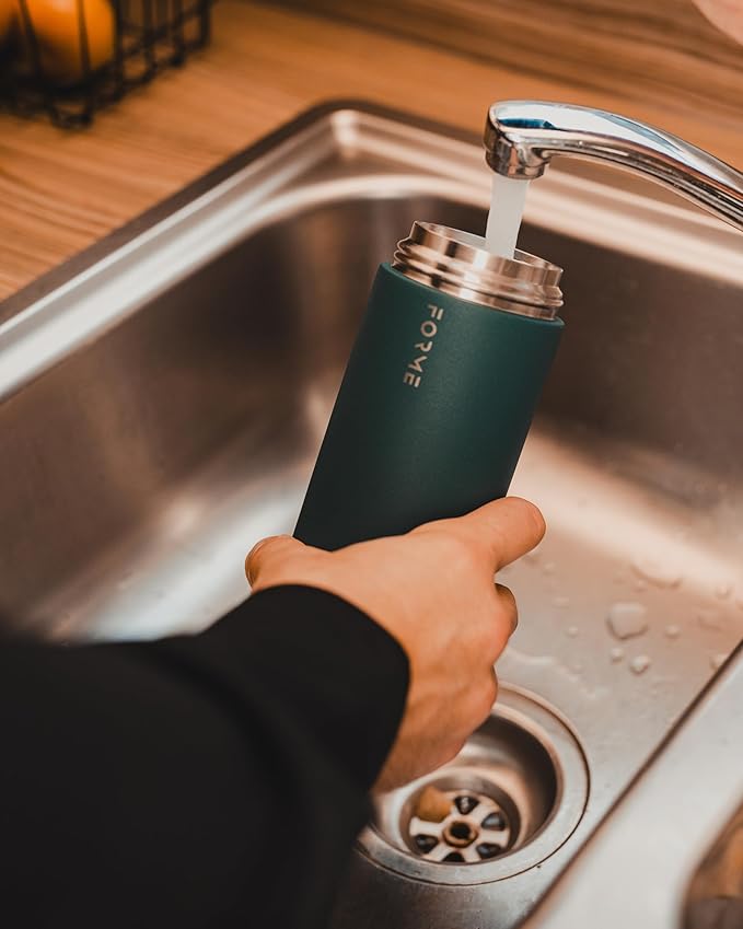 FORME - Shaker, 700ml Stainless Steel Protein Shaker, Double Walled Vacuum Insulated, Cold and Hot Drinks, Silent & Leak Proof, Fits Most Cup Holders (Jungle)