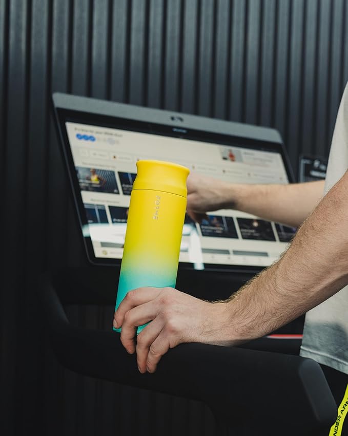 FORME - Shaker, 700ml Stainless Steel Protein Shaker, Double Walled Vacuum Insulated, Cold and Hot Drinks, Silent & Leak Proof, Fits Most Cup Holders (Gradient Yellow/White/Blue)